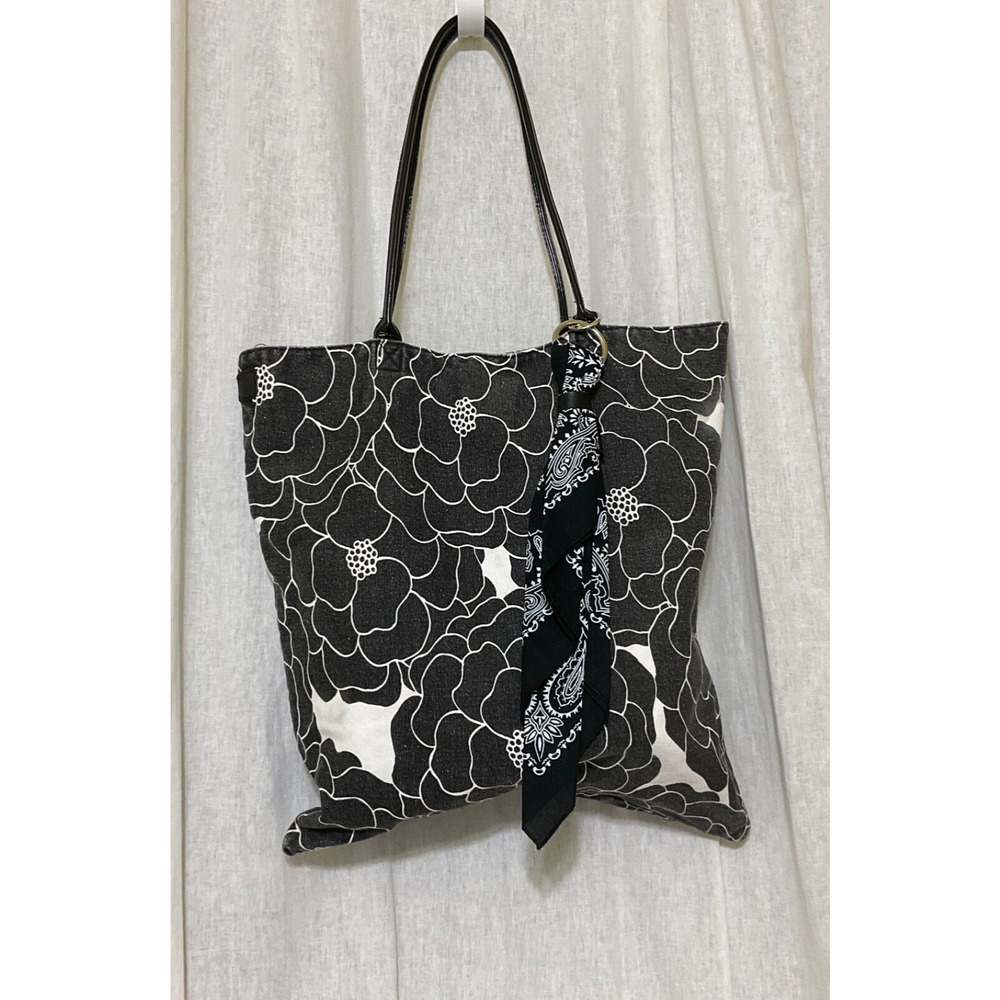 Distressed Faded‎ Black/White Floral Tote Bag With Attached Head Scarf. - Picture 2 of 14